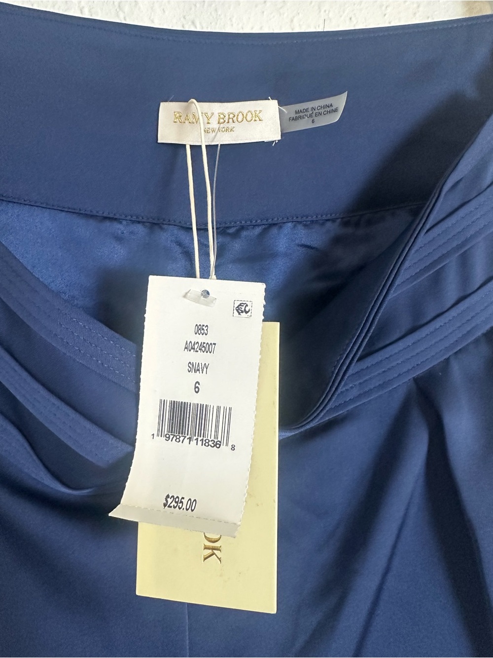 Ramy brook spring navy joss shorts - Picture 6 of 9